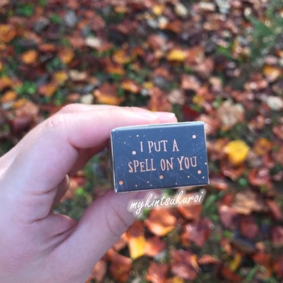 Hocus Pocus x Colourpop I Put a Spell on You Lipstick Kit - Picture 4 of 4